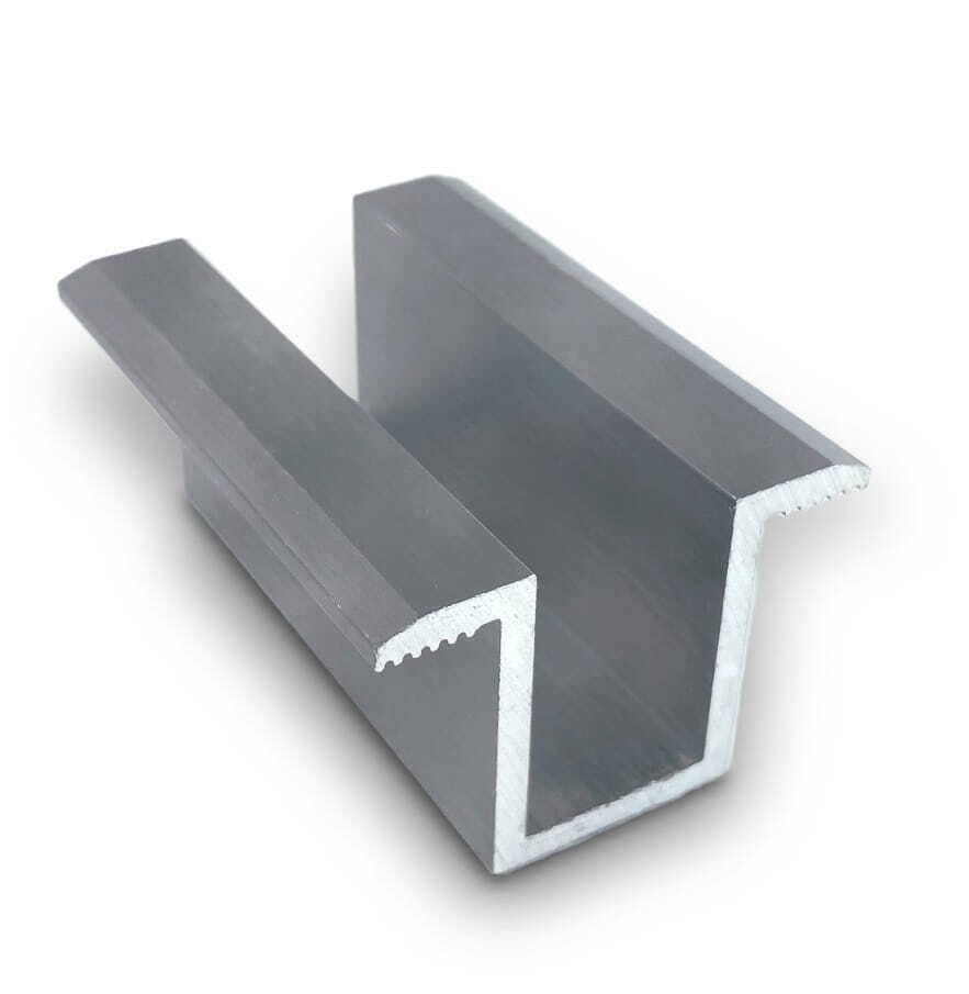 Mittelklemme M8